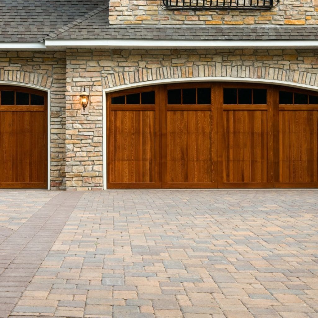 Driveway with pavers